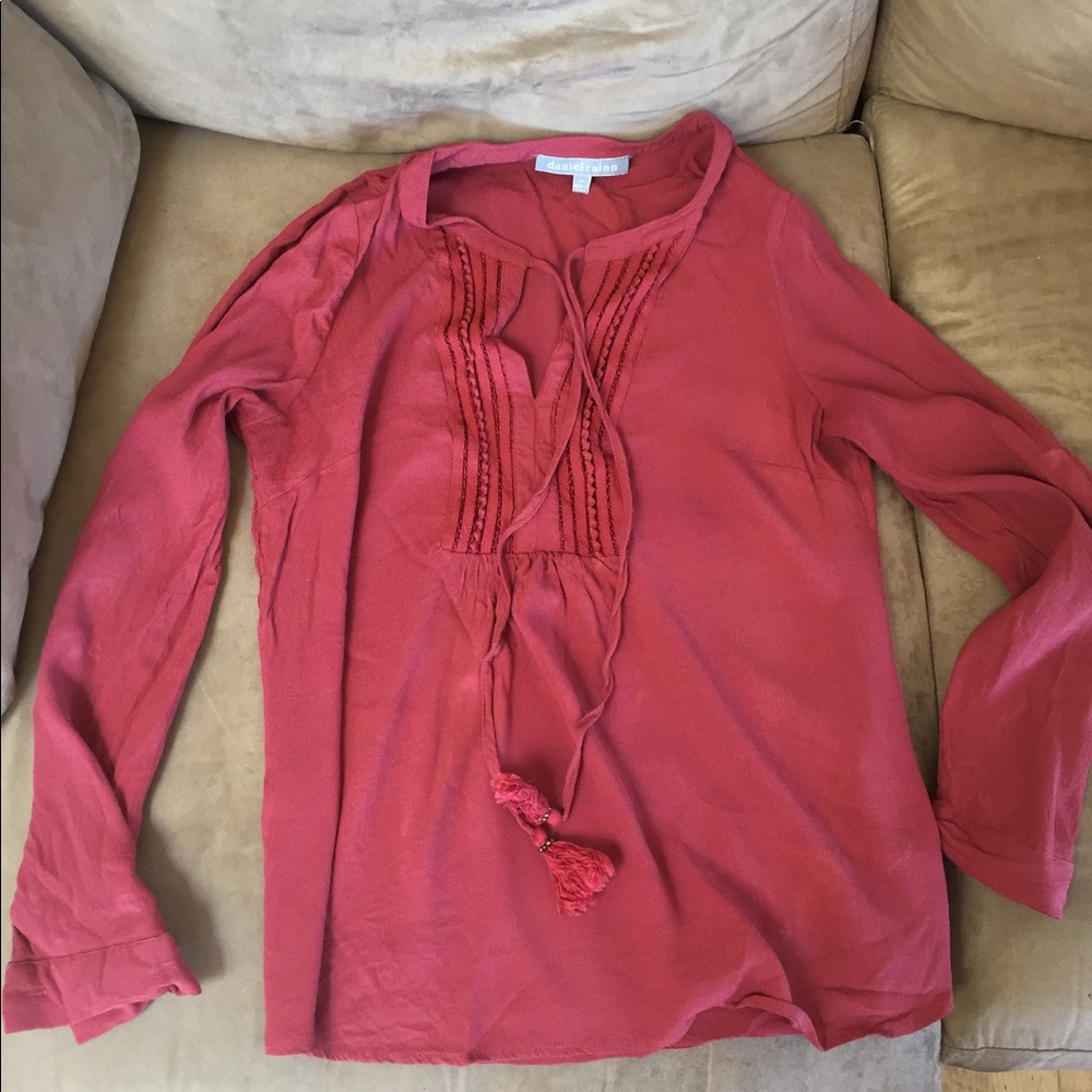 Amber-colored women's blouse
