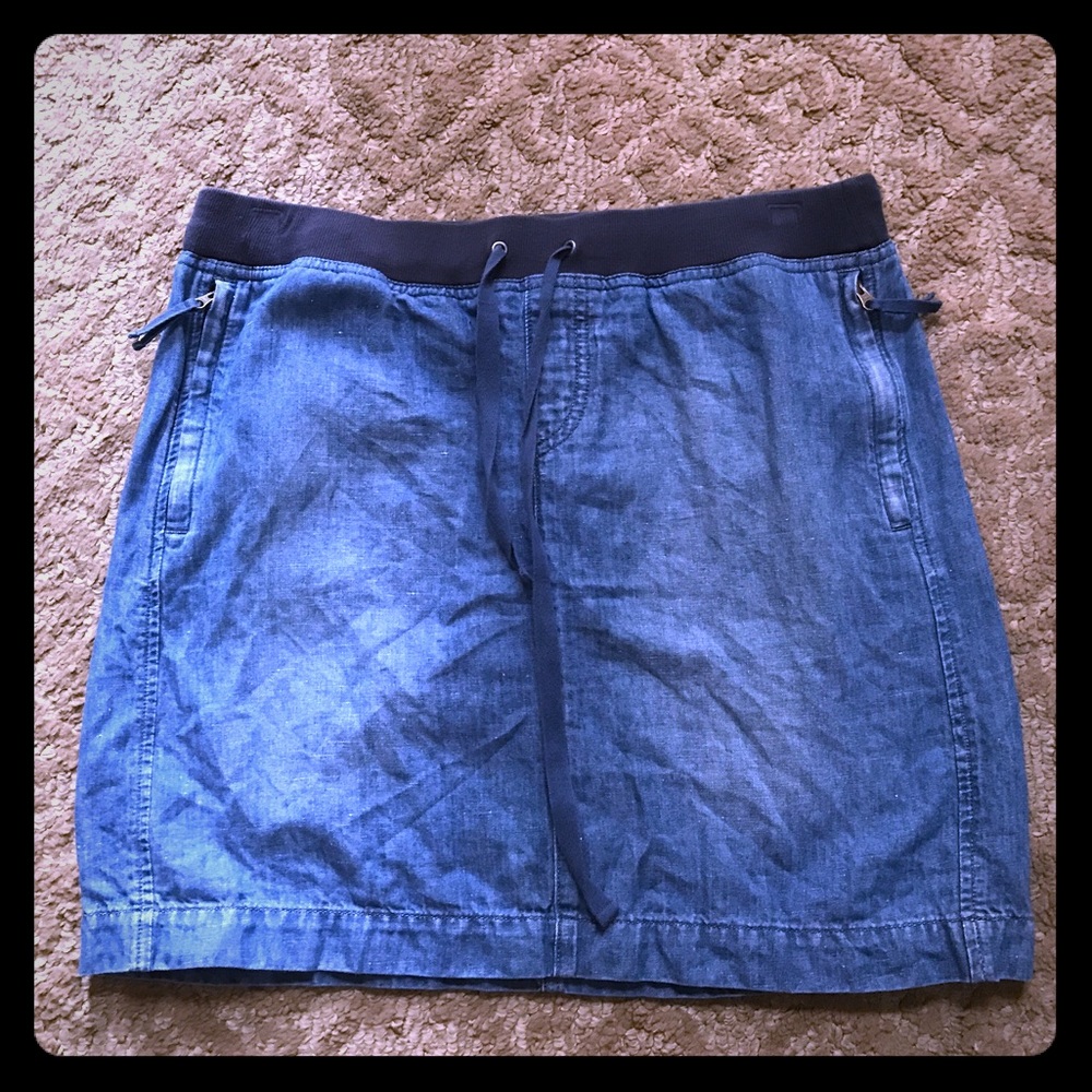 Loft size 8 jean skirt