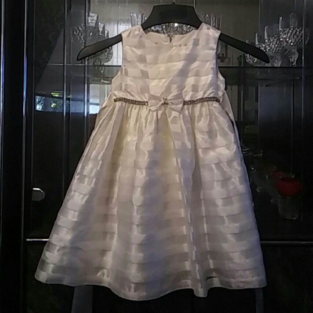 White/ivory formal dress