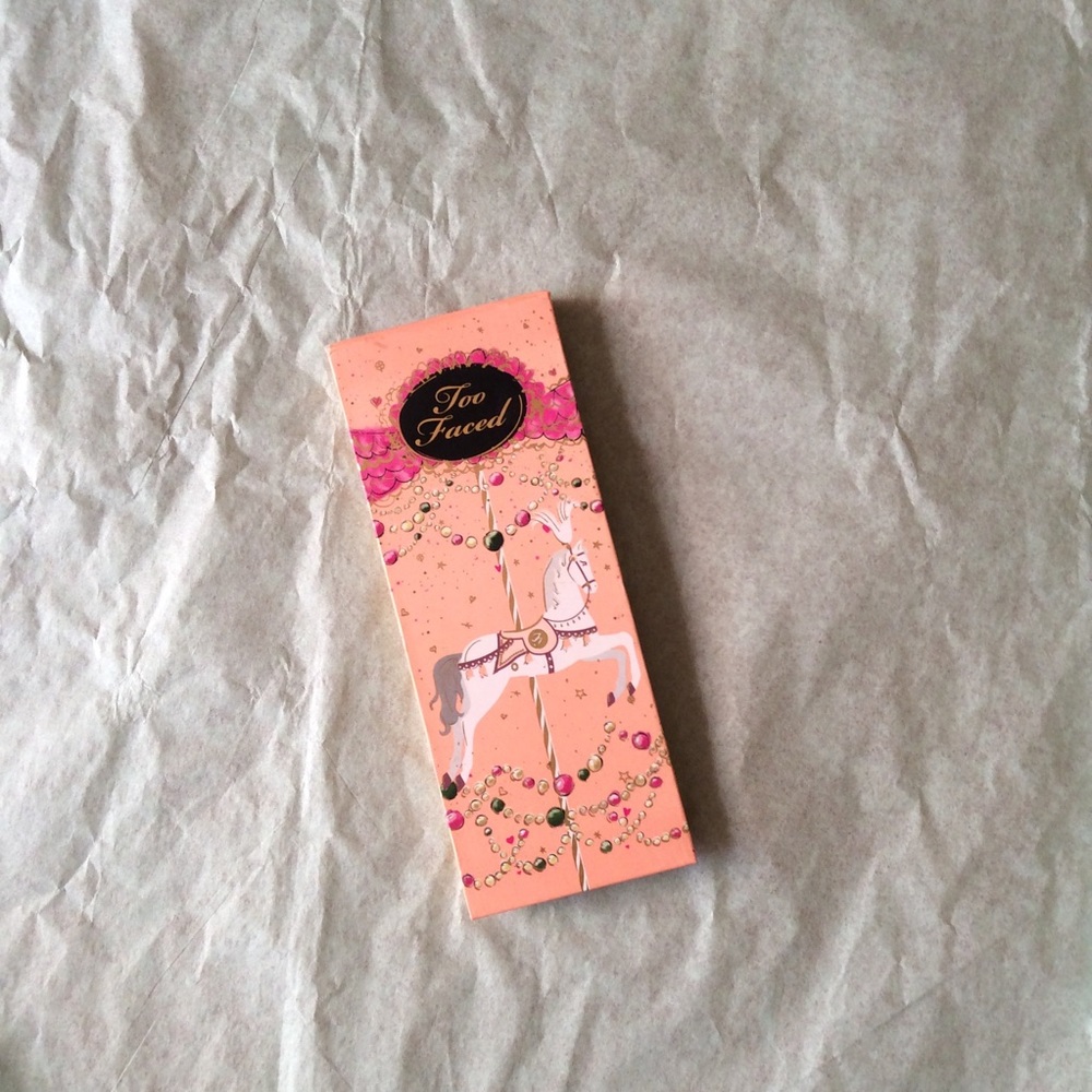 Too faced - Picture 2 of 3