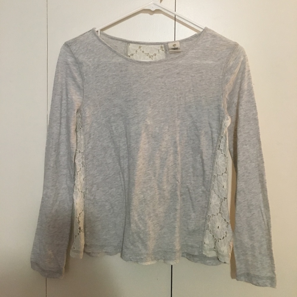 Heather grey and white lace top