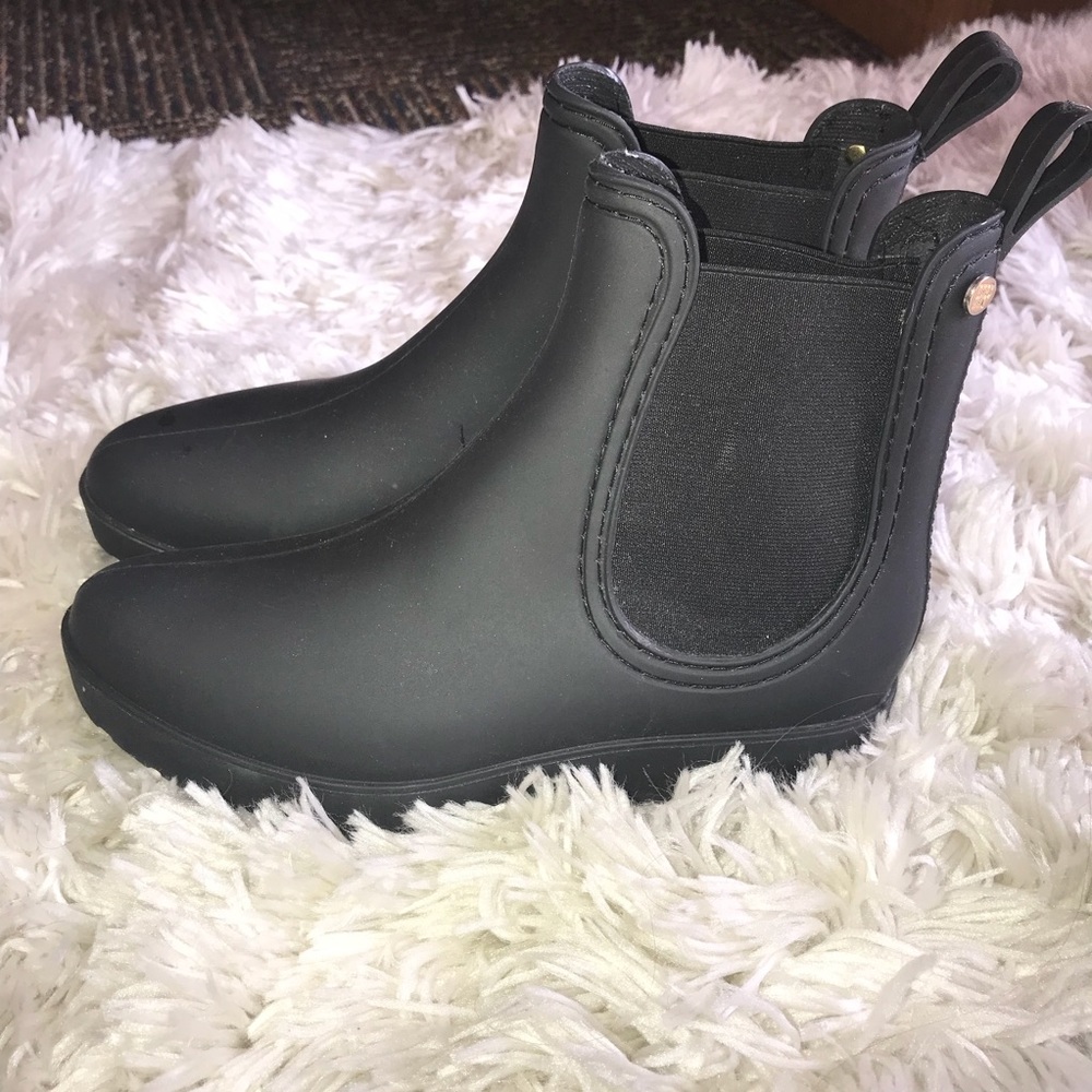 Henry Ferrera rain boot