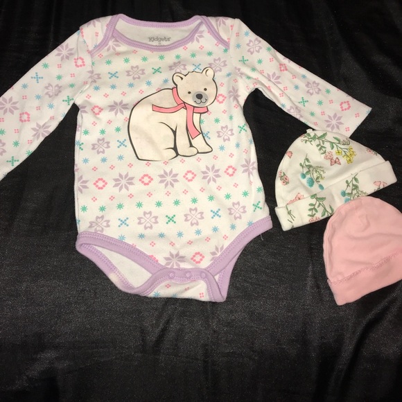 Baby girl onesie! 🌸 - Picture 1 of 4