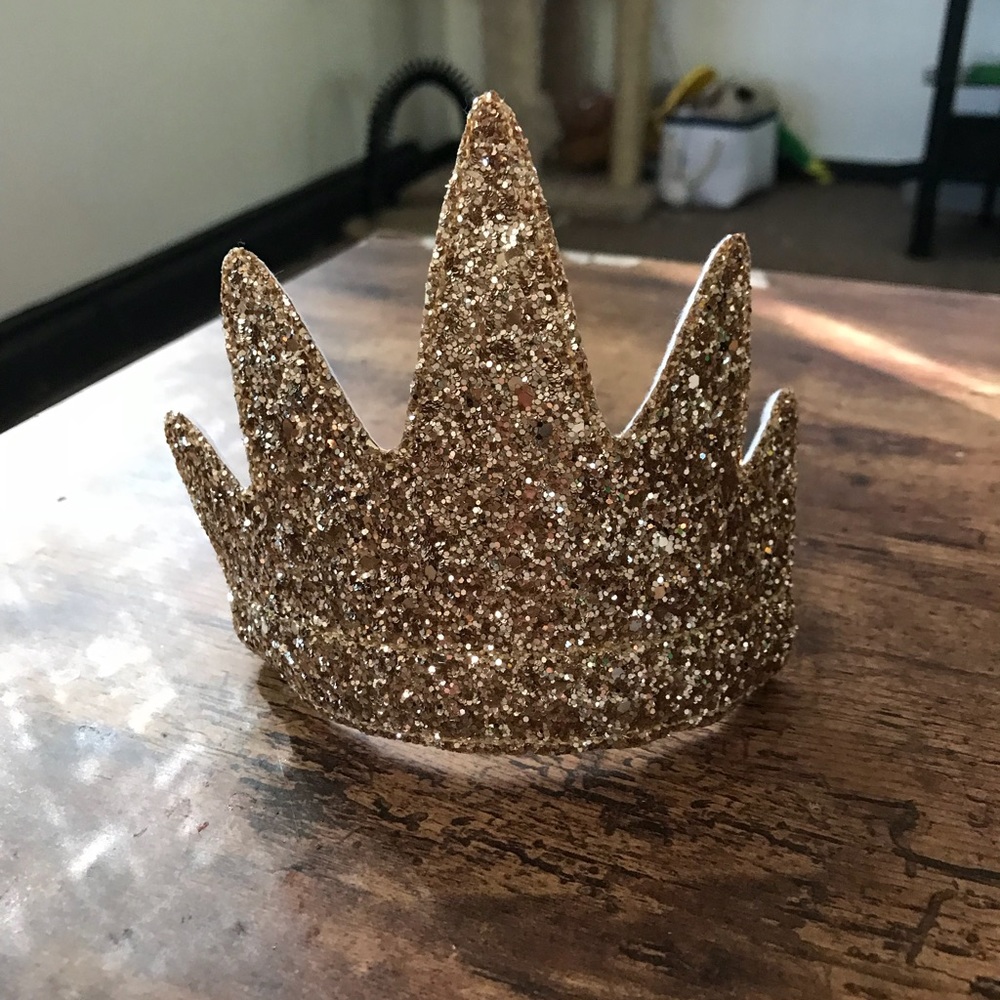 Ursula costume crown