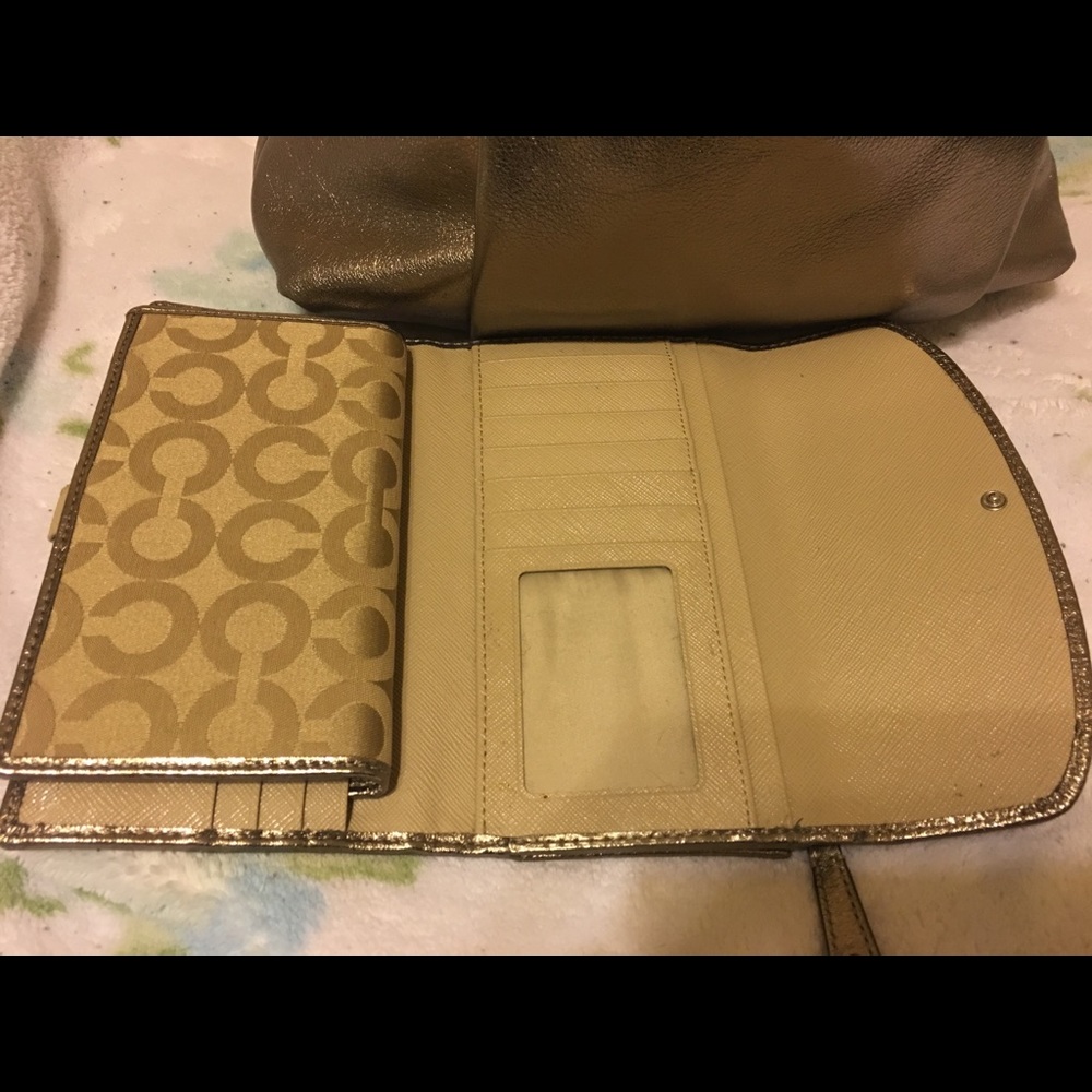 Coach Wallet - Picture 2 of 3