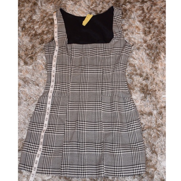 Grey checkered Mini dress - Picture 3 of 3