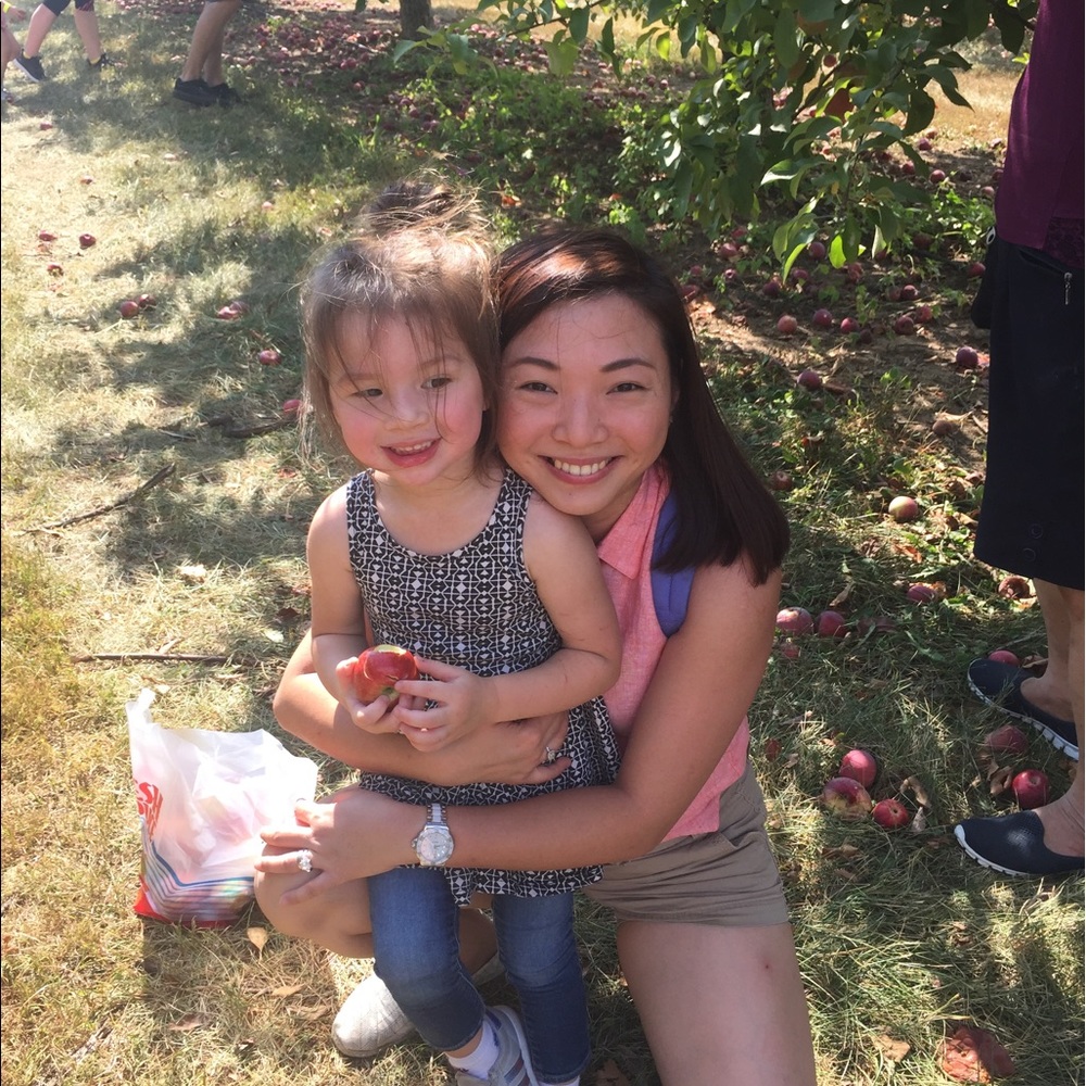 Meet your Posher, Lorraine