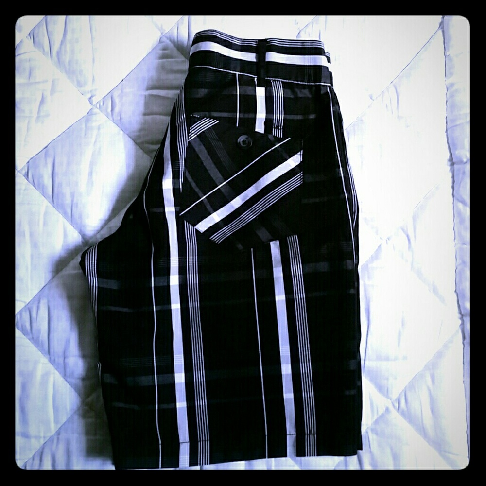 Quagmire Golf Shorts - Sz M