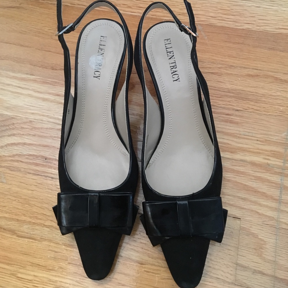Sling back black suede shoe