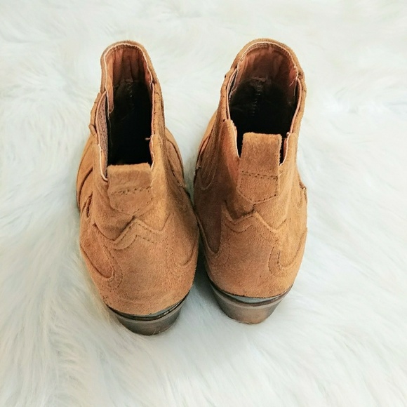 🌸 NWOT Hessie Western Booties Cognac NWOT - Picture 5 of 6