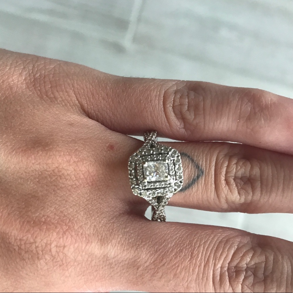 Diamond Ring - image 2