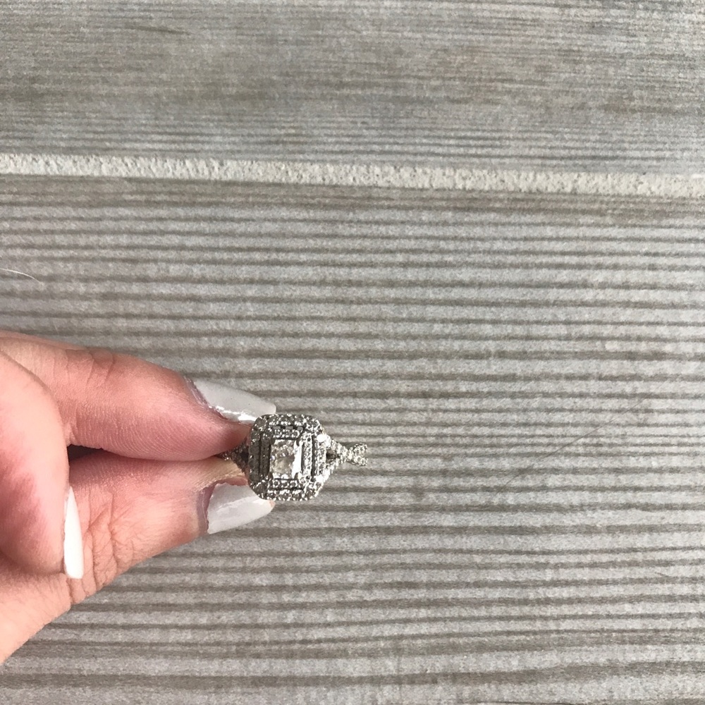 Diamond Ring - image 5