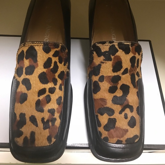 Classic. Enzo Angiolini Leopard Loafers - Picture 1 of 7