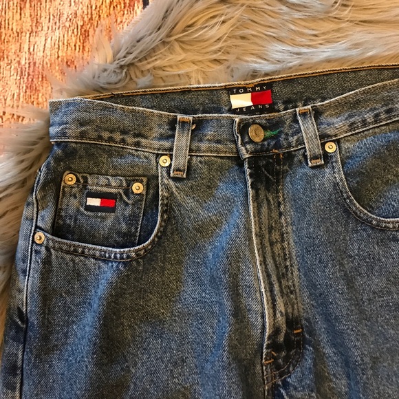 Vtg Tommy Hilfiger  high rise MOM  jeans EUC - Picture 2 of 5
