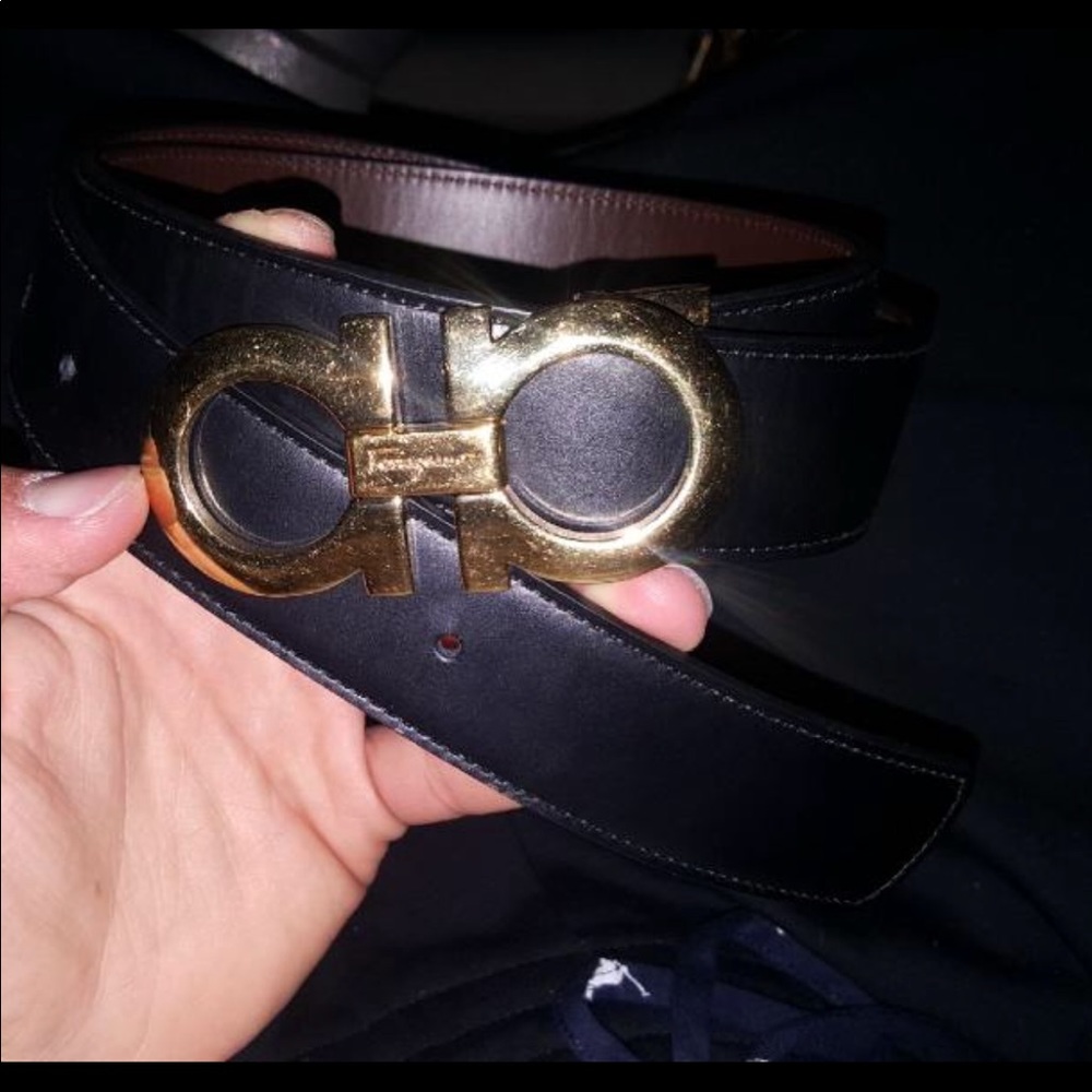 100% authentic Salvatore Ferragamo Belt EU:44