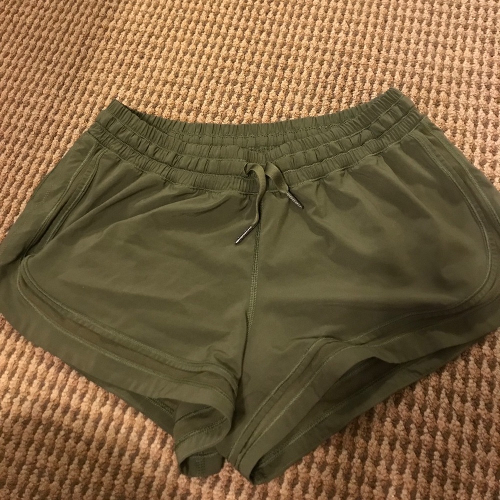 Lululemon Hotty Hot Shorts