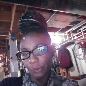 Meet your Posher, Ladon