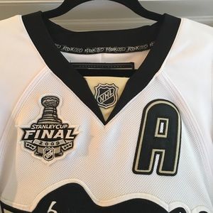 Official NHL Licensed Evgeni Malkin Jersey