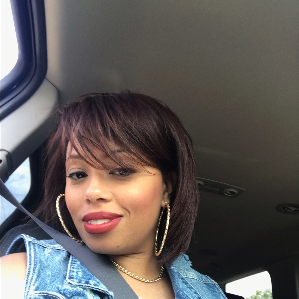 Meet your Posher, Louisea