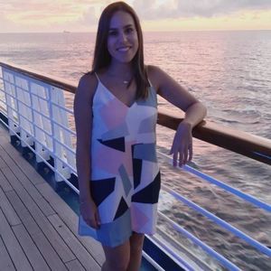 Meet your Posher, Meagan