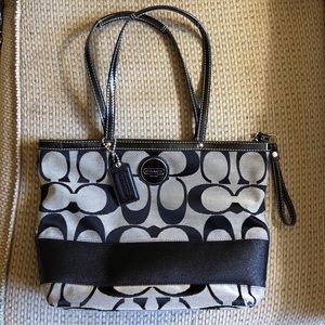 Authentic Coach purse