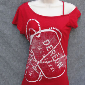 House of Dereon Graphic Top w/Open Back