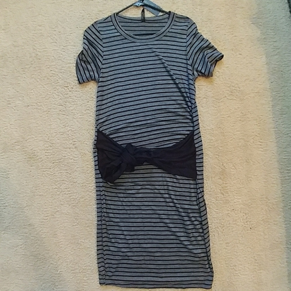 Maternity dress