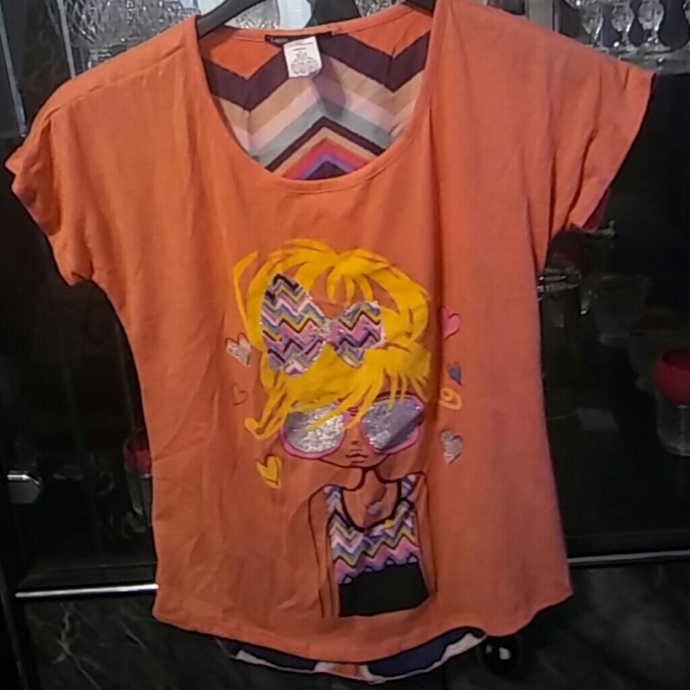 Trendy peach Miss Majesty top