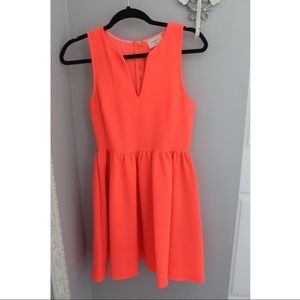 Everly NWOT Neon V Cut Flare Dress
