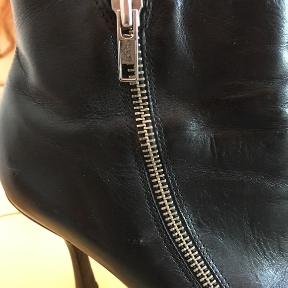 Dollhouse leather booties Sz 7.5 - Picture 3 of 7