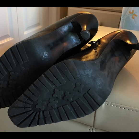 Dollhouse leather booties Sz 7.5 - Picture 4 of 7