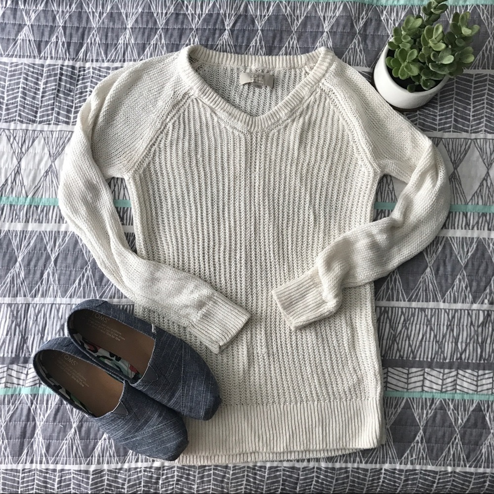 Ann Taylor Loft Cream Linen Sweater 🍁