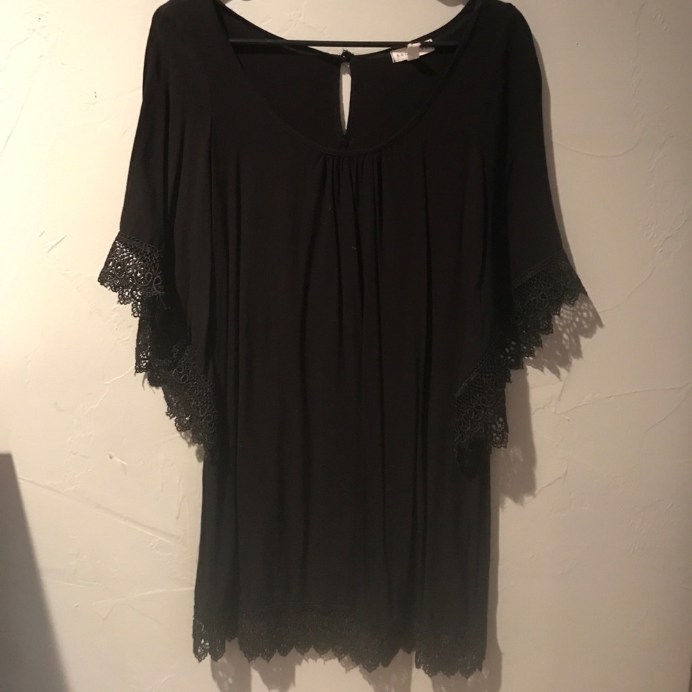 Black Socialite bell sleeve dress