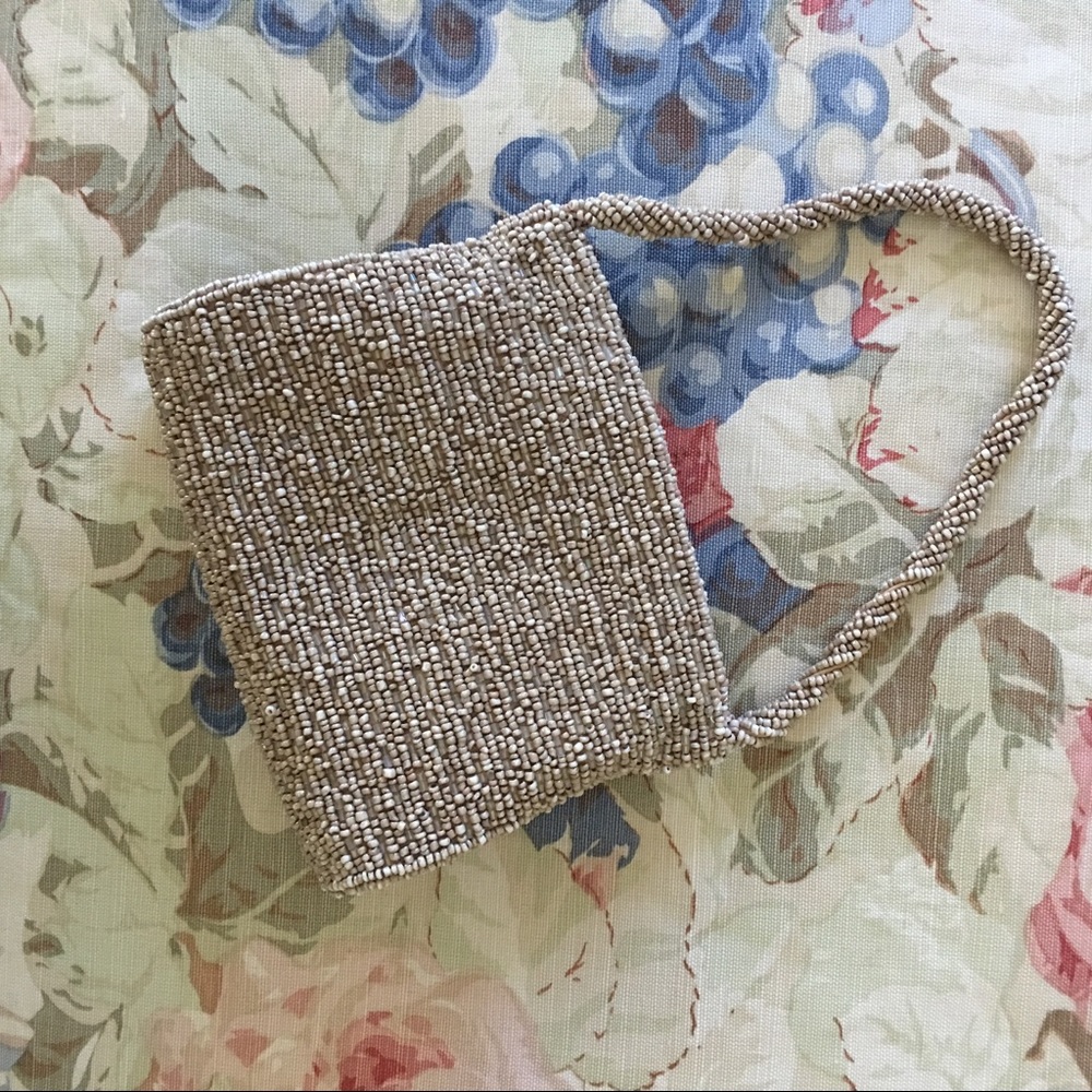 Moyna beaded purse vintage