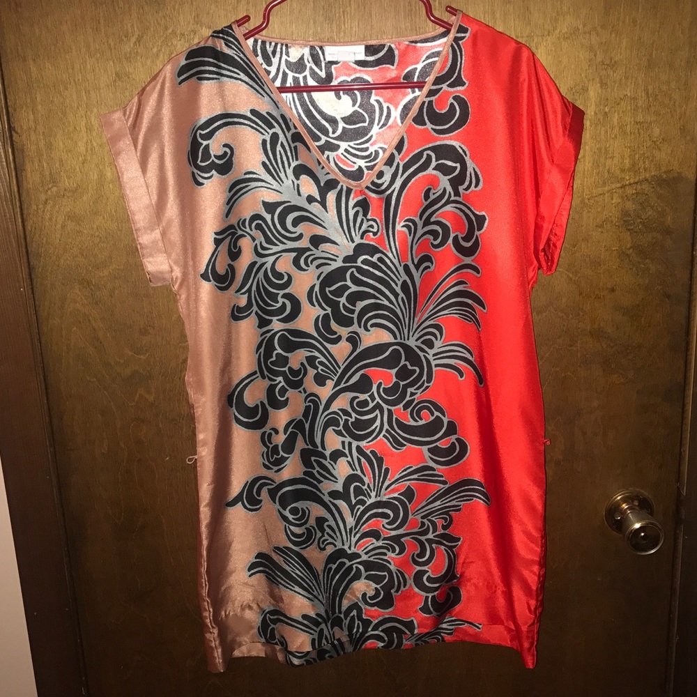 Shoe Sleeve Long Length Tee