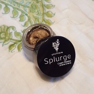 Younique splurge cream eye shadow in Tenacious