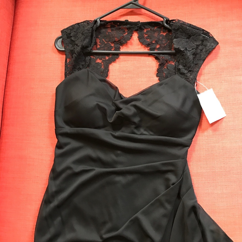 Black chiffon keyhole cocktail dress - Picture 2 of 6