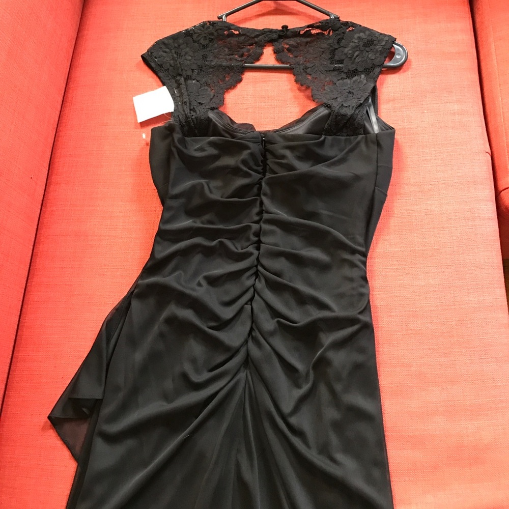 Black chiffon keyhole cocktail dress - Picture 4 of 6