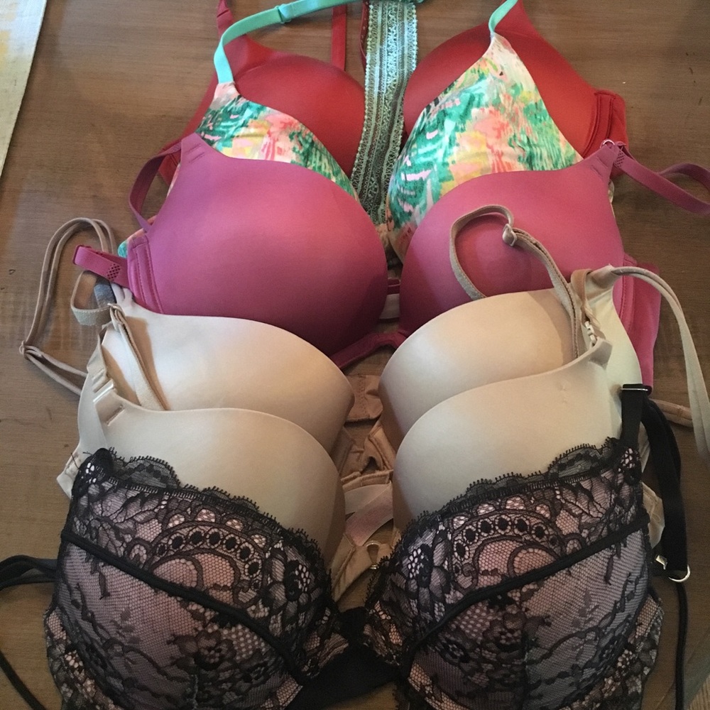 Victoria Secret 32 and 34C bras