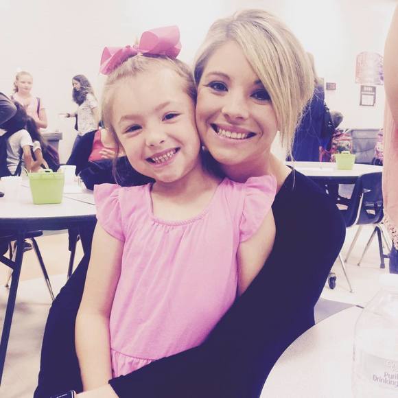 Meet your Posher, Ashley - Picture 1 of 1