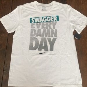 Nike T-shirt