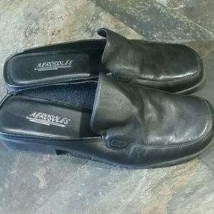 Women's Aerosoles black leather clogs