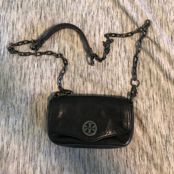 Tory Burch Mini Robinson Flap Bag - Picture 8 of 8