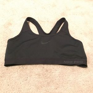 Black Nike Pro sports bra