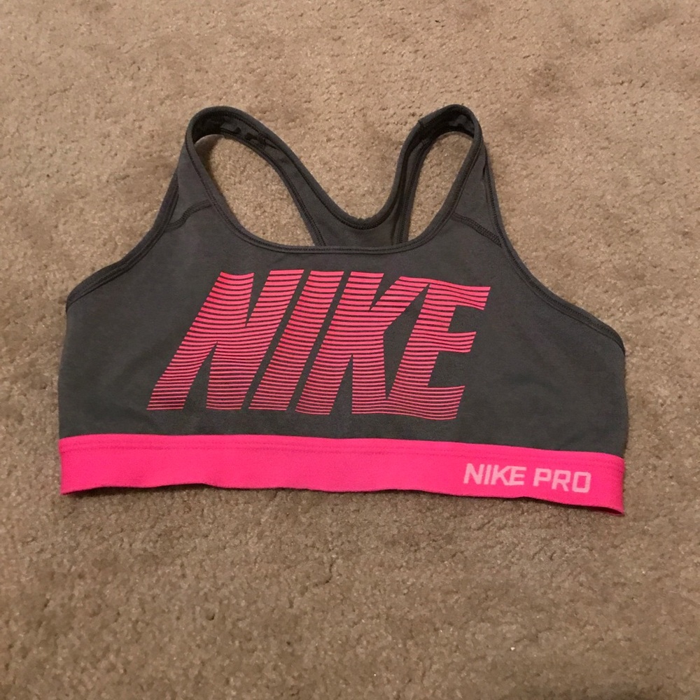 Nike Pro sports bra