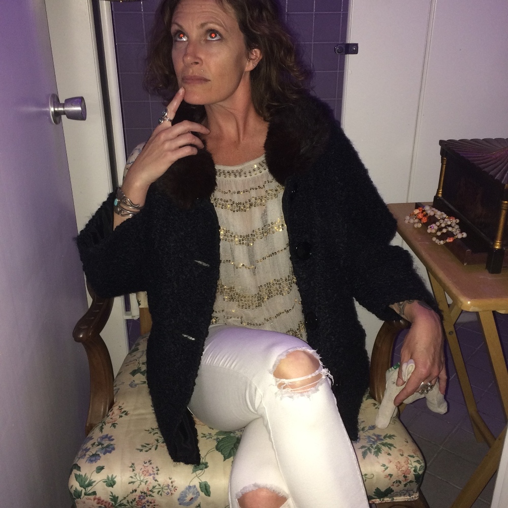 Meet your Posher, Corrie