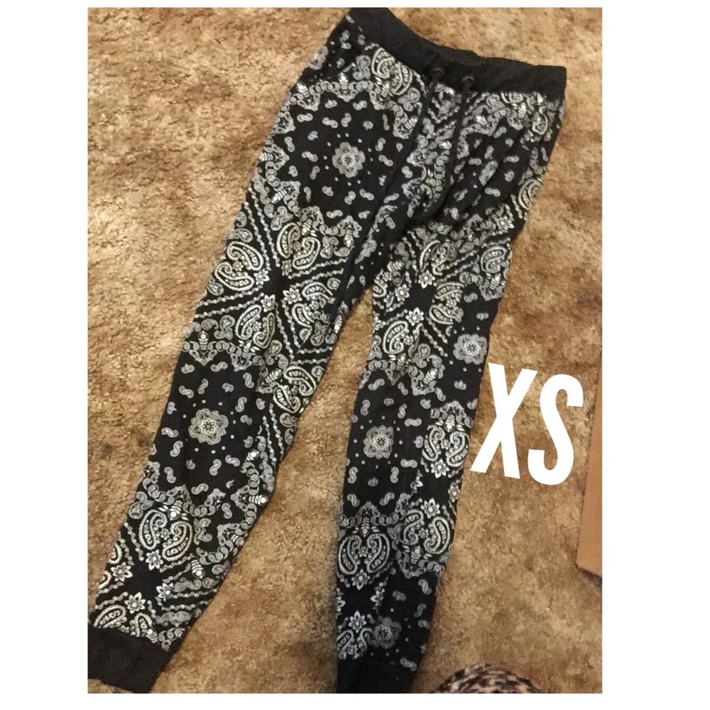 Bandana Print Joggers