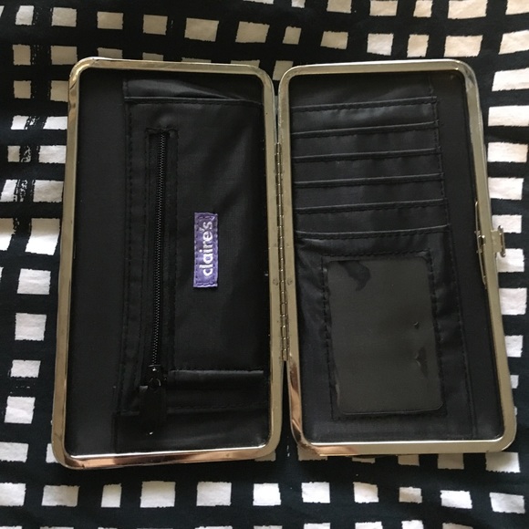 💋 MY Mustache Sparkly Wallet💎 - Picture 4 of 5