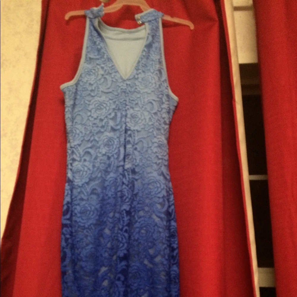 Dress - Picture 2 of 2