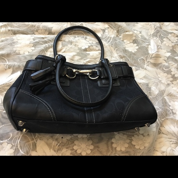 Coach black purse 👛💕 - Picture 2 of 6